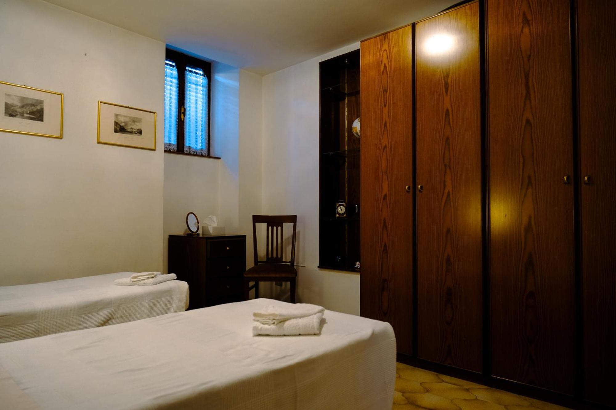 La Casa Dei Perci Apartment Varenna Luaran gambar