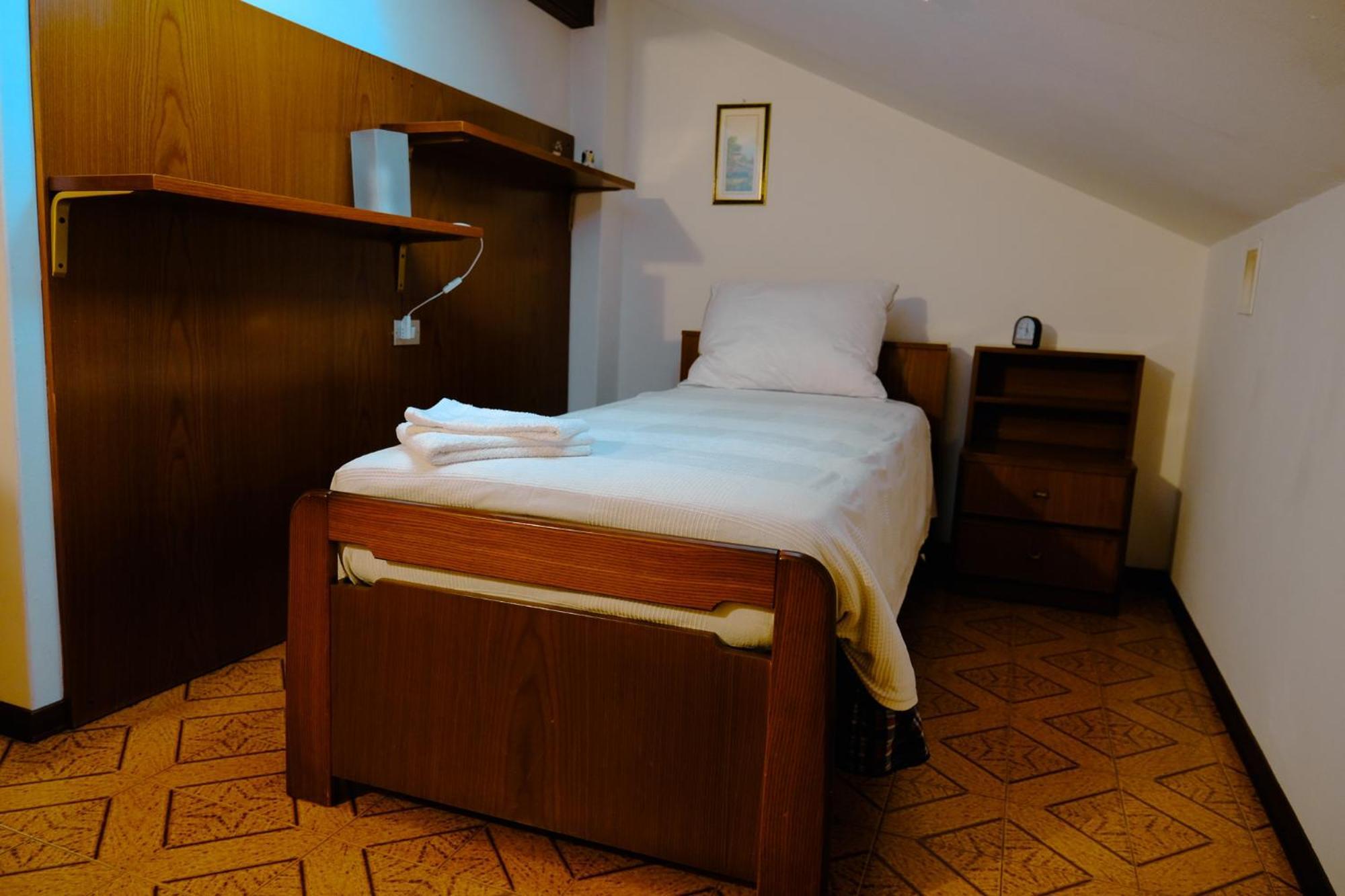 La Casa Dei Perci Apartment Varenna Luaran gambar