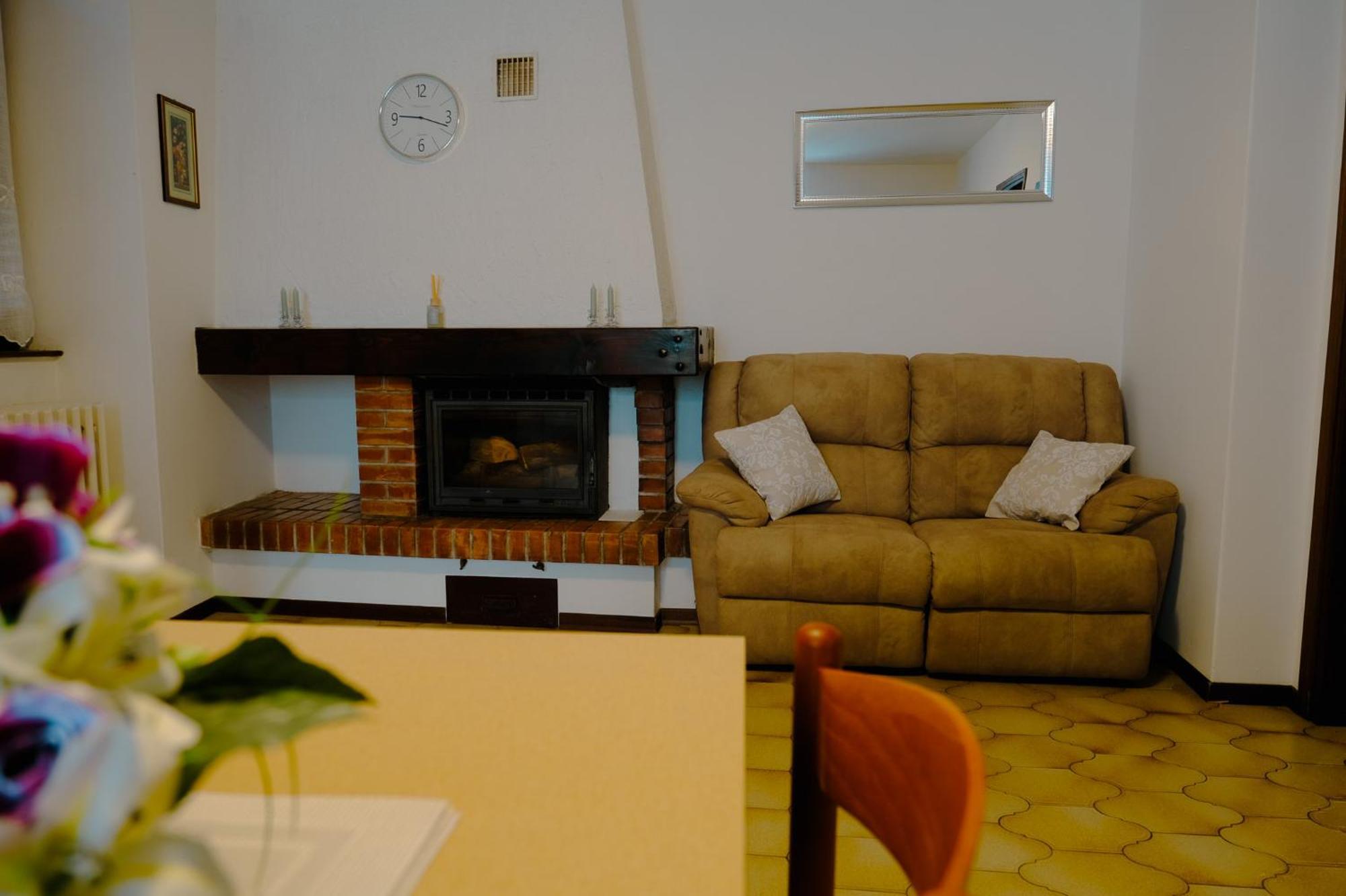 La Casa Dei Perci Apartment Varenna Luaran gambar